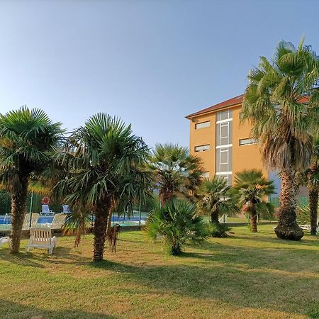 Apartamentos Zenit Mar Noja Buitenkant foto