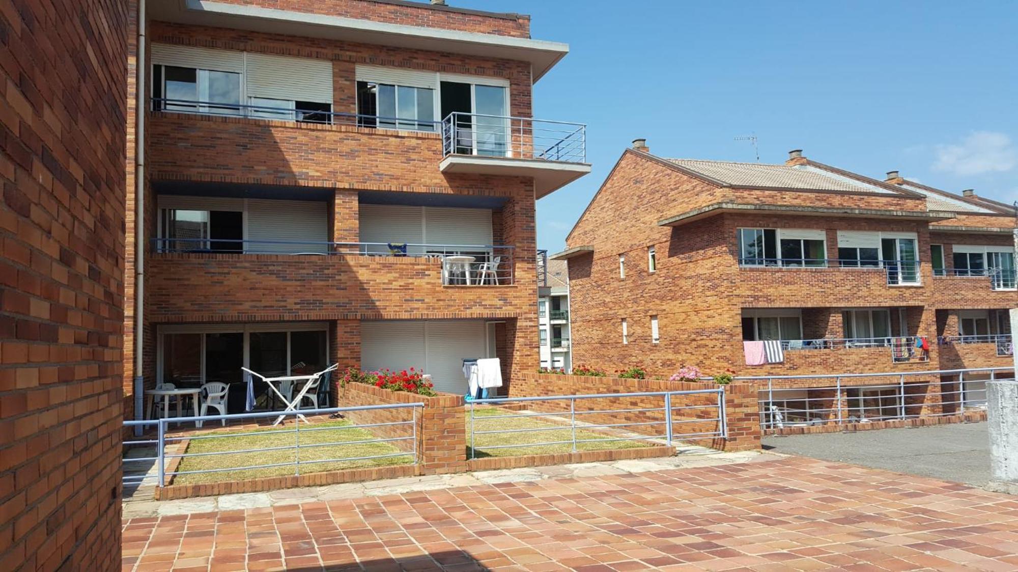 Apartamentos Zenit Mar Noja Buitenkant foto