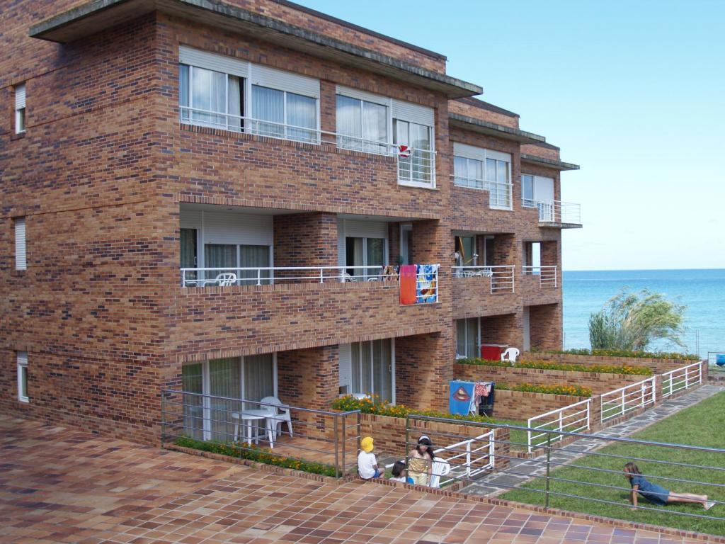 Apartamentos Zenit Mar Noja Buitenkant foto