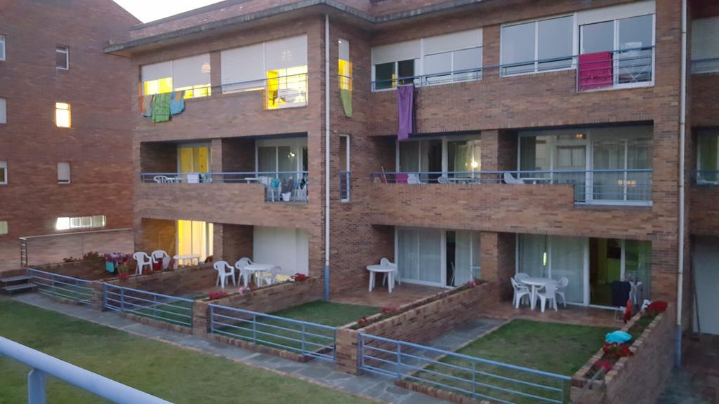 Apartamentos Zenit Mar Noja Buitenkant foto